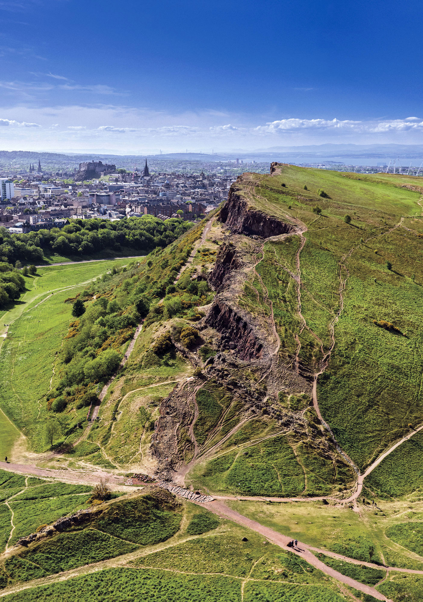 Crags and City at Edinburgh, South East, Scotland — a photography location from The Photos book series