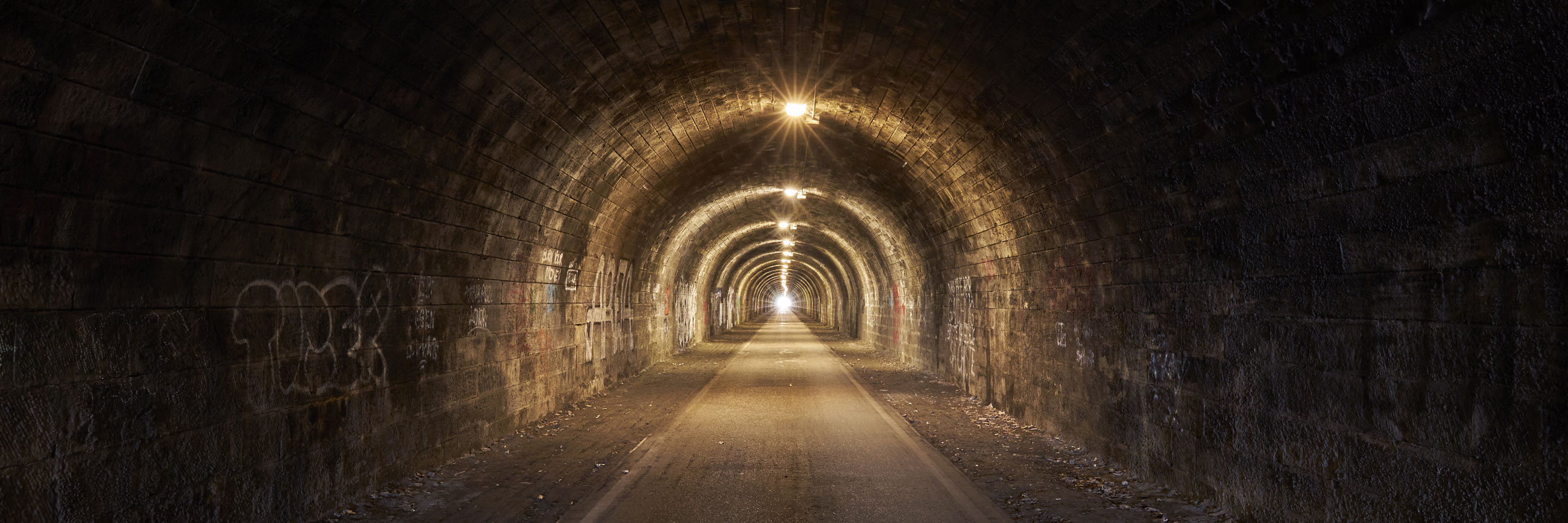 Innocent Railway Tunnel at Edinburgh, South East, Scotland — a photography location from The Photos book series