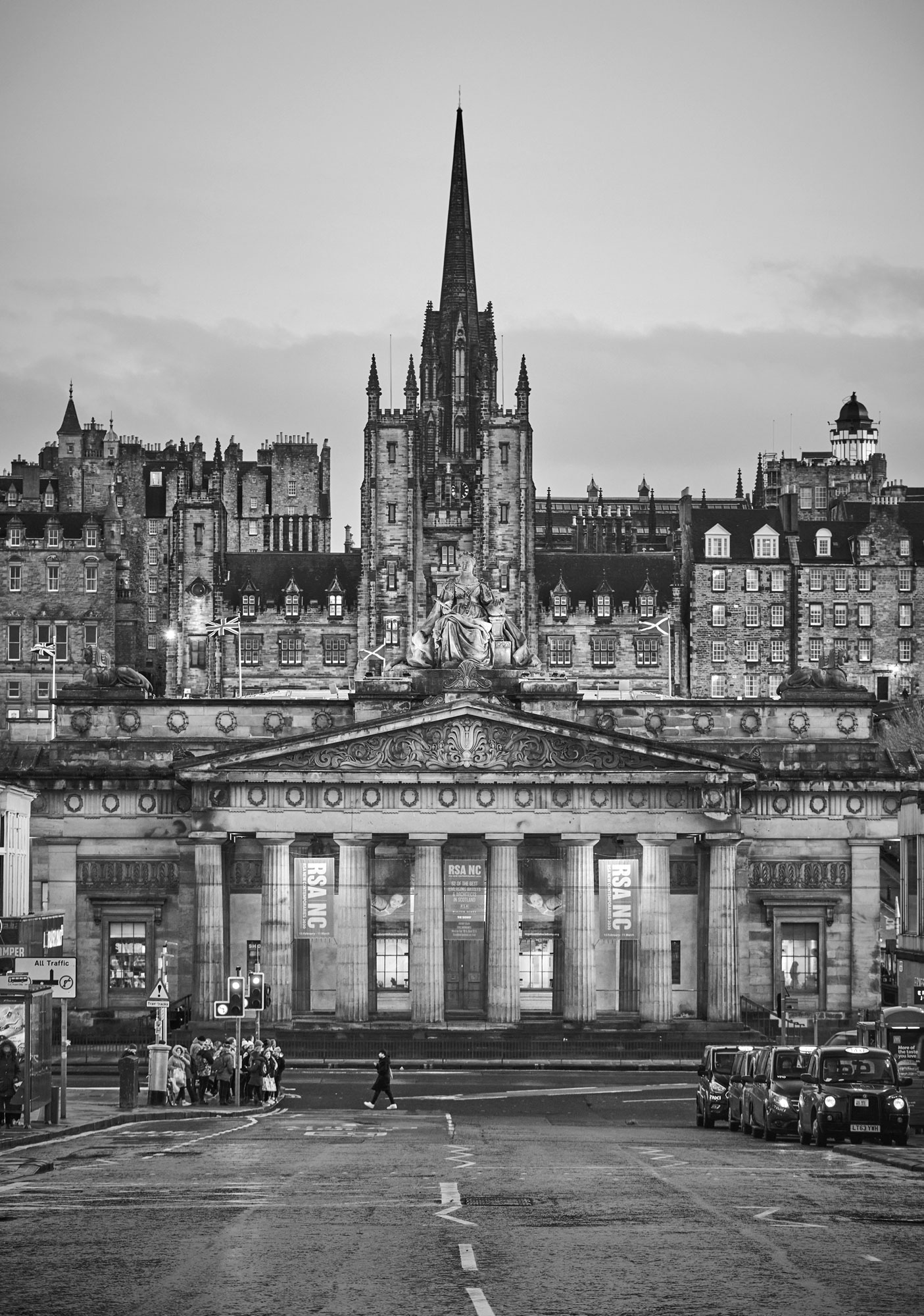 Hanover St to RSA at Edinburgh, South East, Scotland — a photography location from The Photos book series