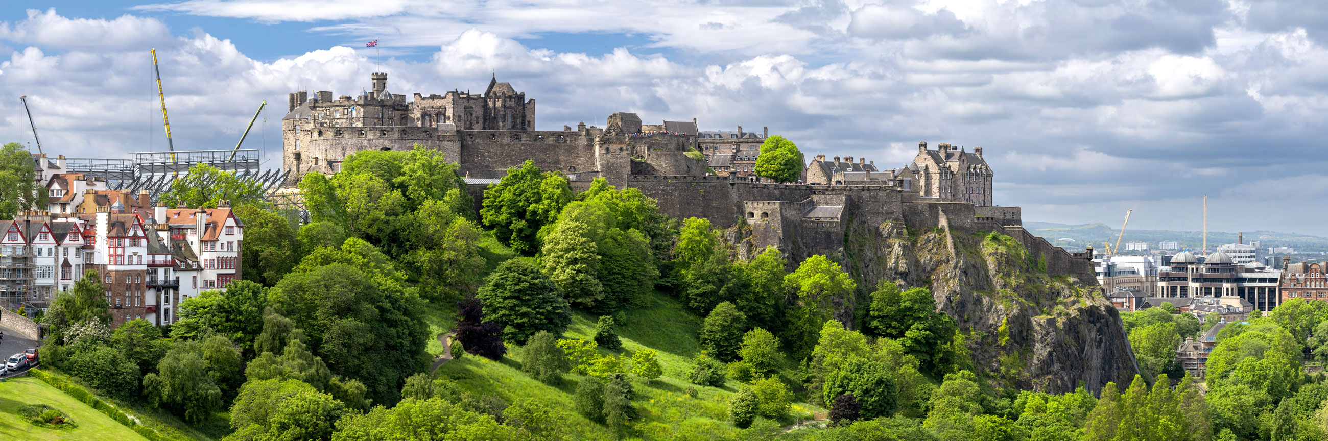 Edinburgh Castle Panorama at Edinburgh, South East, Scotland — a photography location from The Photos book series