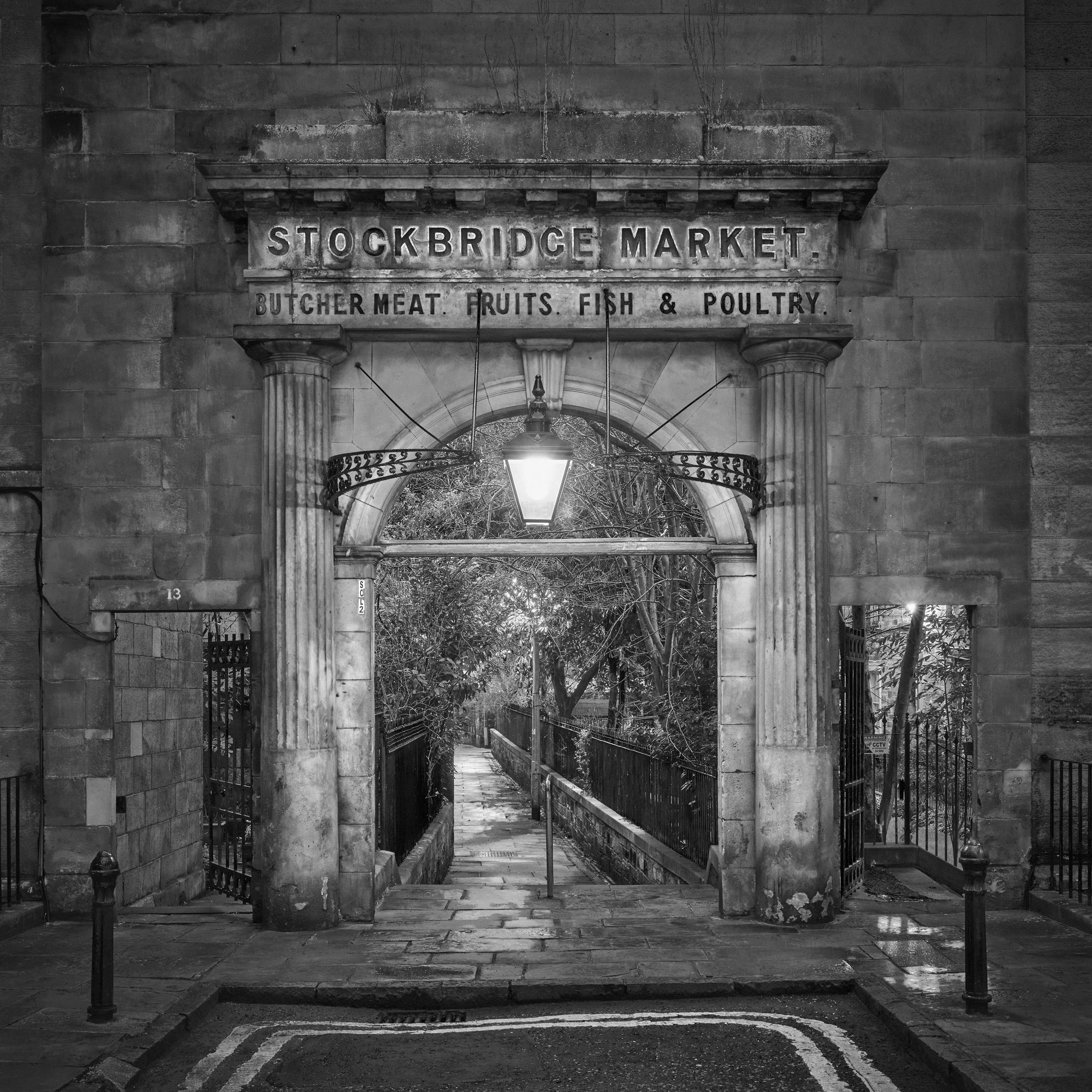 Stockbridge Market BW at Edinburgh, South East, Scotland — a photography location from The Photos book series